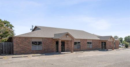 Photo of commercial space at 302 Lincoln Park Dr in Cleburne