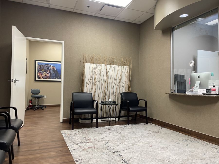 CORONA MAIN MEDICAL PLAZA |