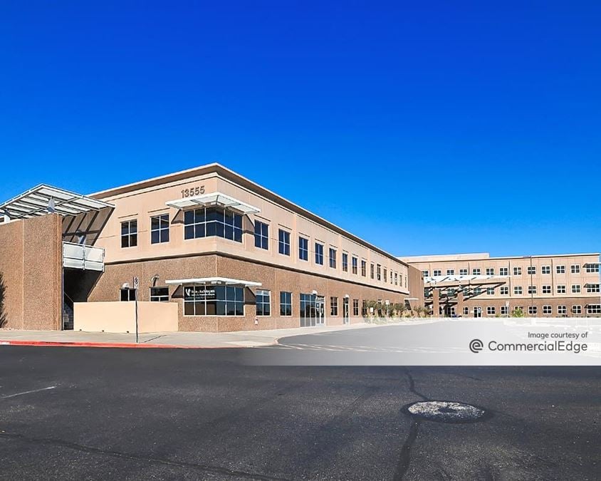 Goodyear Integrated Medical Office Building 13555 West McDowell Road