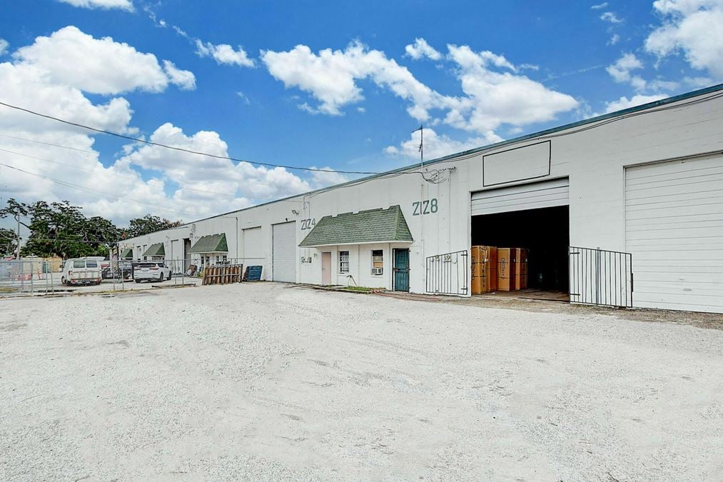2124 West Church Street, Orlando, FL 32805