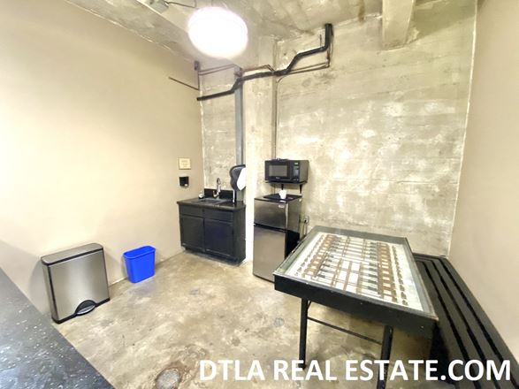 DTLA Fashion District Creative Office Spaces! AC & 24/7 Accs!s