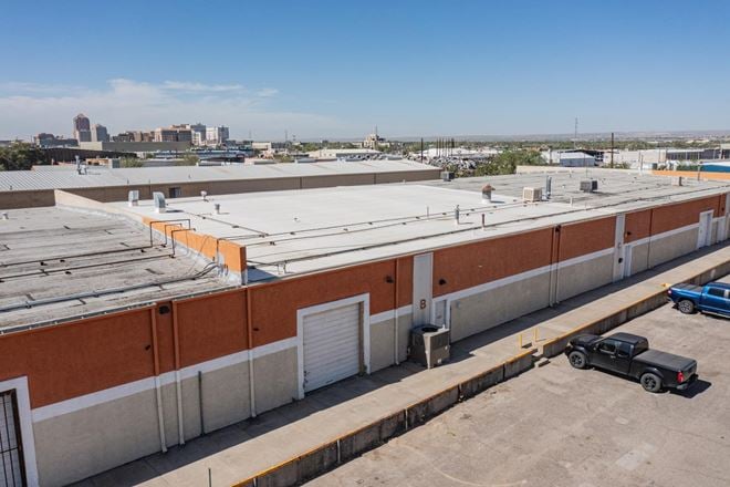 1823 Commercial St NE Suite A