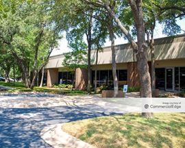 Offices at Stonelake