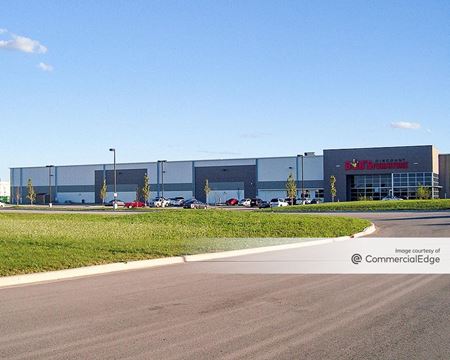 Photo of commercial space at 21250 SW Frontage Road in Shorewood