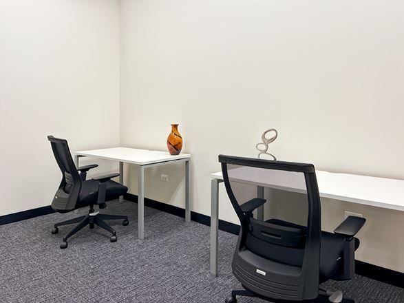 Regus - Hoffman Estates - Prairie Stone Pkwy