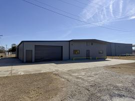 Renovated Flex Space on ±2.5 Acres