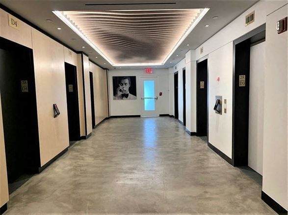Jay Suites - Wall Street