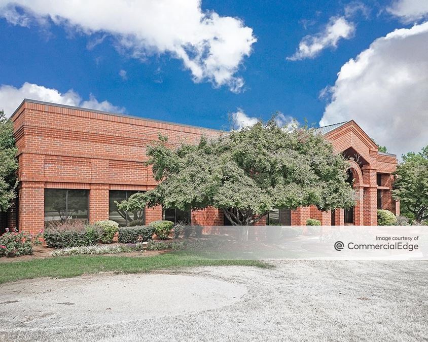 5830 East Ponce de Leon Avenue, Stone Mountain, GA Office Building