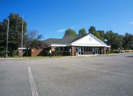 Photo of commercial space at 9015 Brook Rd in Glen Allen