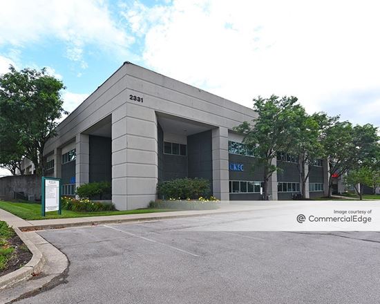 Fortune Business Centre - 2331 Fortune Drive