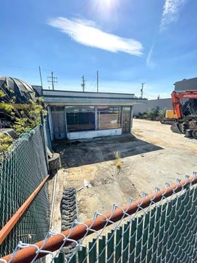 1524 & 1528 Pemberton Avenue