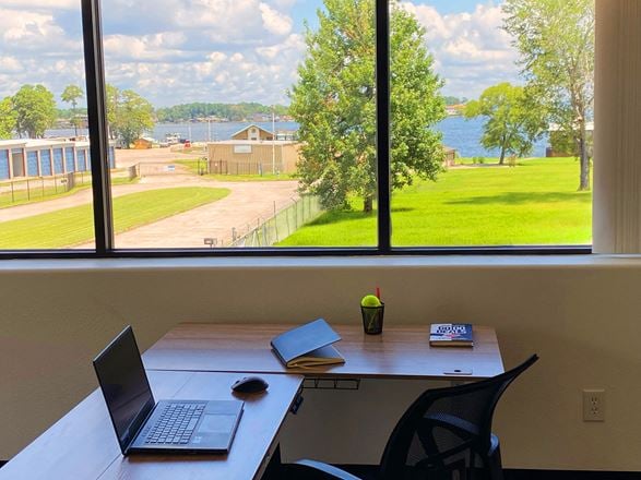 Beach Walk Office Suites - Beach Walk Coworking & Office Space