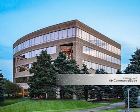 Office space for Rent at 5995 Opus Pkwy in Minnetonka