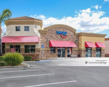 Retail space for Rent at 50 Rio Rancho Road in Pomona