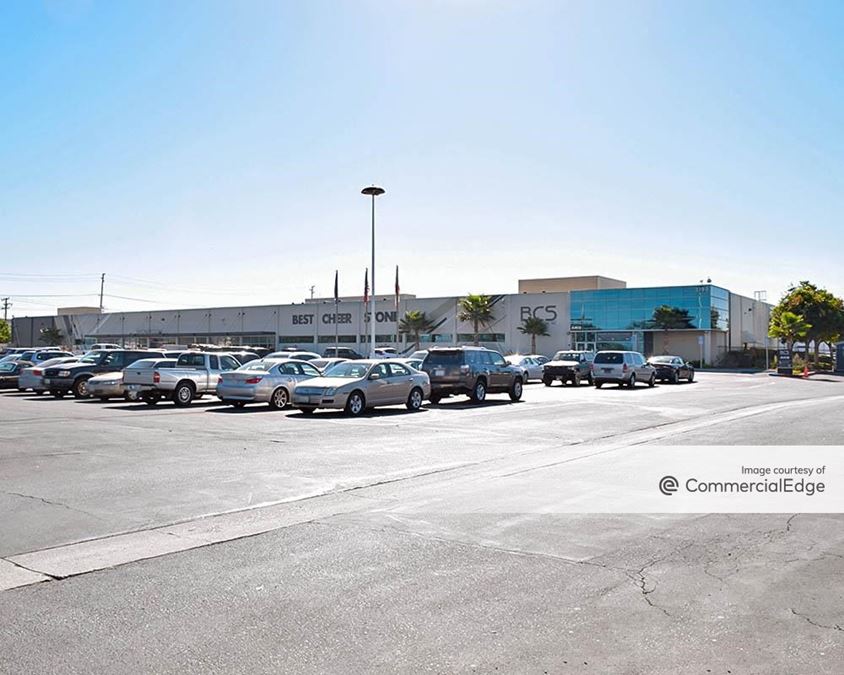 3190 East Miraloma Avenue Industrial Space For Rent CommercialCafe