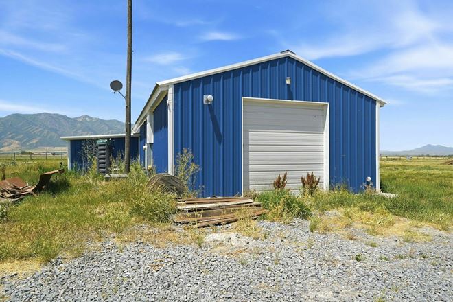 New 11,000 SF Industrial Building Under Construction | 10 Acres with Existing Improvements