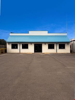 3619 N. 10th St.-Lone Star Bar-B-Que