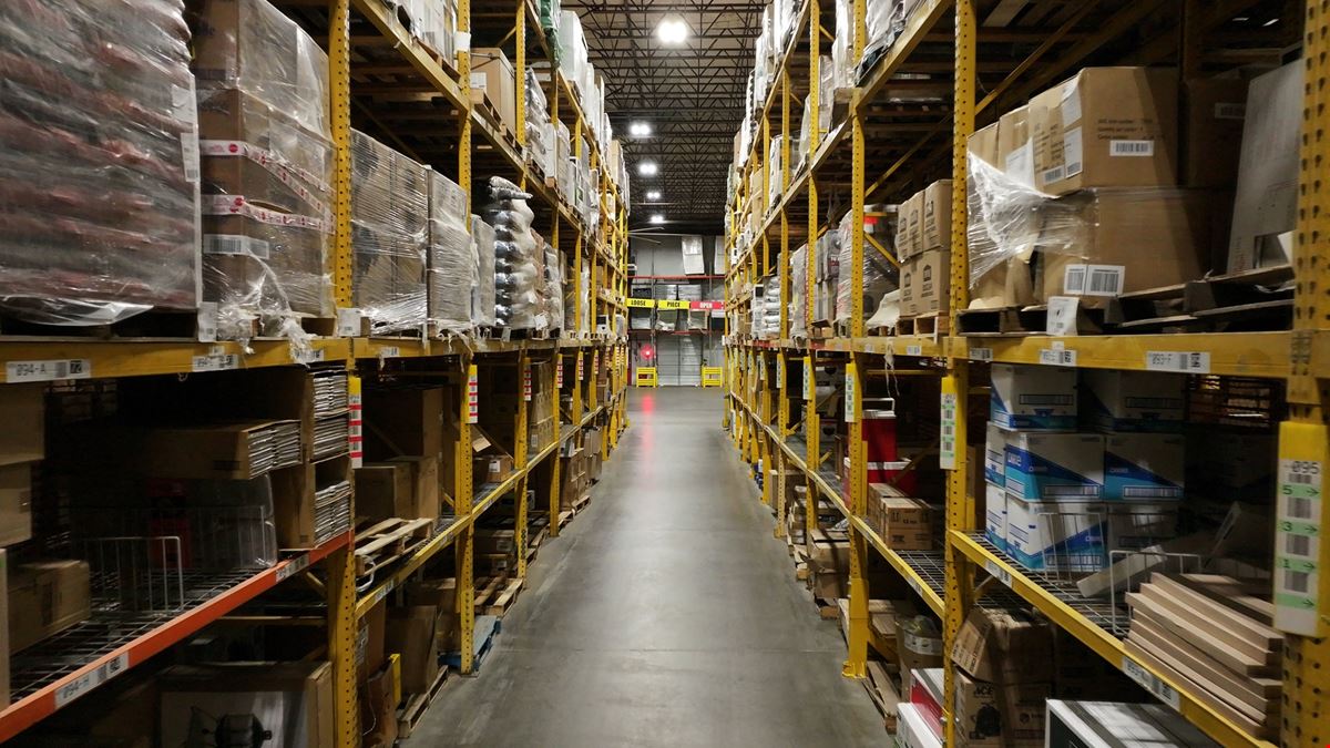 599,465 SF Distribution Center