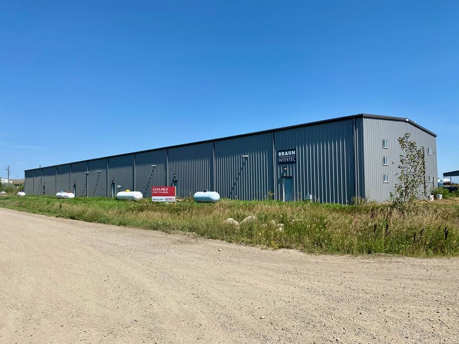 4,033 SF Industrial Unit on a 1.27 +/- AC