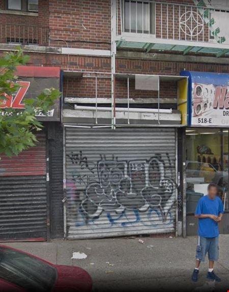 Office space for Rent at 522 E 183rd St in Bronx
