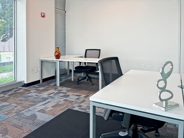 Regus - Hoffman Estates - Prairie Stone Pkwy