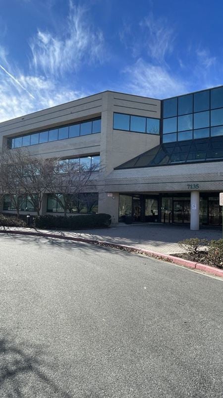 Shared and coworking spaces at 7135 Minstrel Way in Columbia