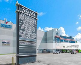3939 North Causeway Blvd