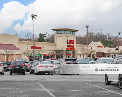 Market Square at Montrose