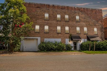 Industrial space for Sale at 115 W Clark St in Quincy