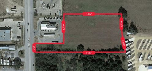 For Sale | ±3.02 Acres in Schulenburg, TX