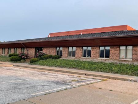 Office space for Rent at 4709 44th Street in Rock Island