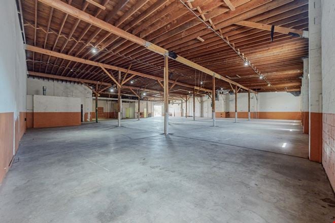 1823 Commercial St NE Suite A
