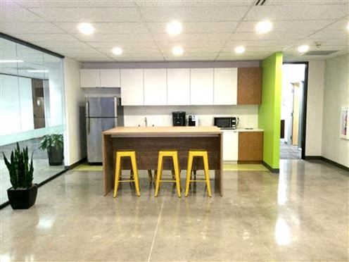 Workstyle Flexible Spaces - 10000 North 31st Avenue