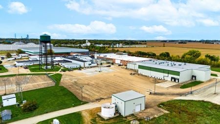 Industrial space for Rent at 347 N 43rd Rd in Mendota
