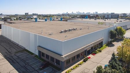 Industrial space for Rent at 1636 Shawson Drive in Mississauga