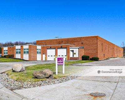 4899 Commerce Pkwy