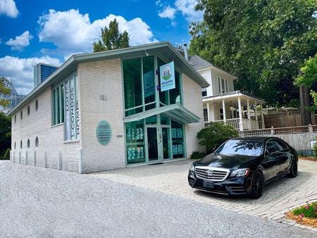 Office space for Rent at 181 10th St NE in Atlanta