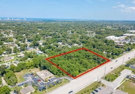 3735-3739 Nova Rd