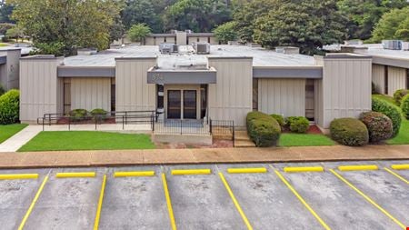 Office space for Rent at 574 Azalea Road in Mobile