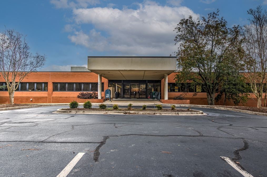 Premium Medical Office Space | ±7,813 SF