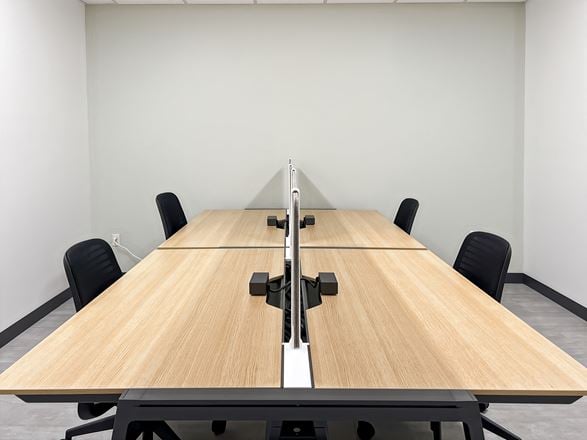 Regus - Grand Rapids - Peninsular Dr