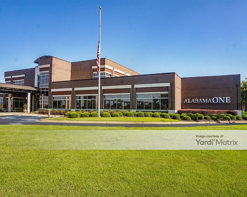 1215 Veterans Memorial Pkwy
