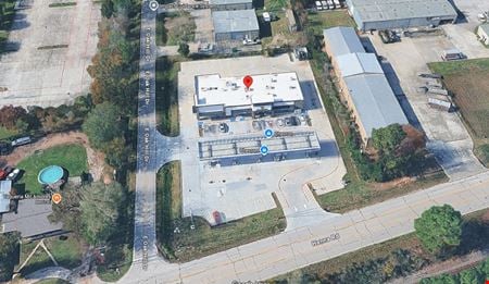 Retail space for Rent at 527 E Oak Hill Dr in Spring