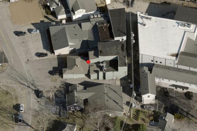 2808 Azalea Pl