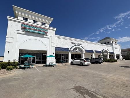 Retail space for Rent at 1444 N Kelly Ave in Edmond