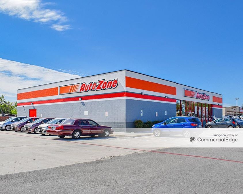 Northwood Hills Village Shopping Center