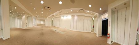 P0004    Space Photo Gallery 3