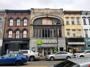 For Lease | 2,300 SF Retail | North Side