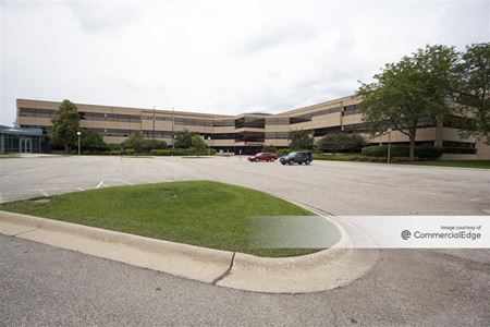Office space for Rent at 4 Corporate Drive in Lake Zurich