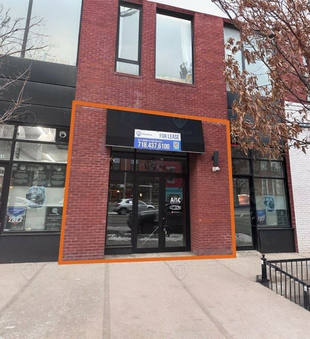 1,800 SF | 231 Grand Street | White Boxed Retail Space For Lease